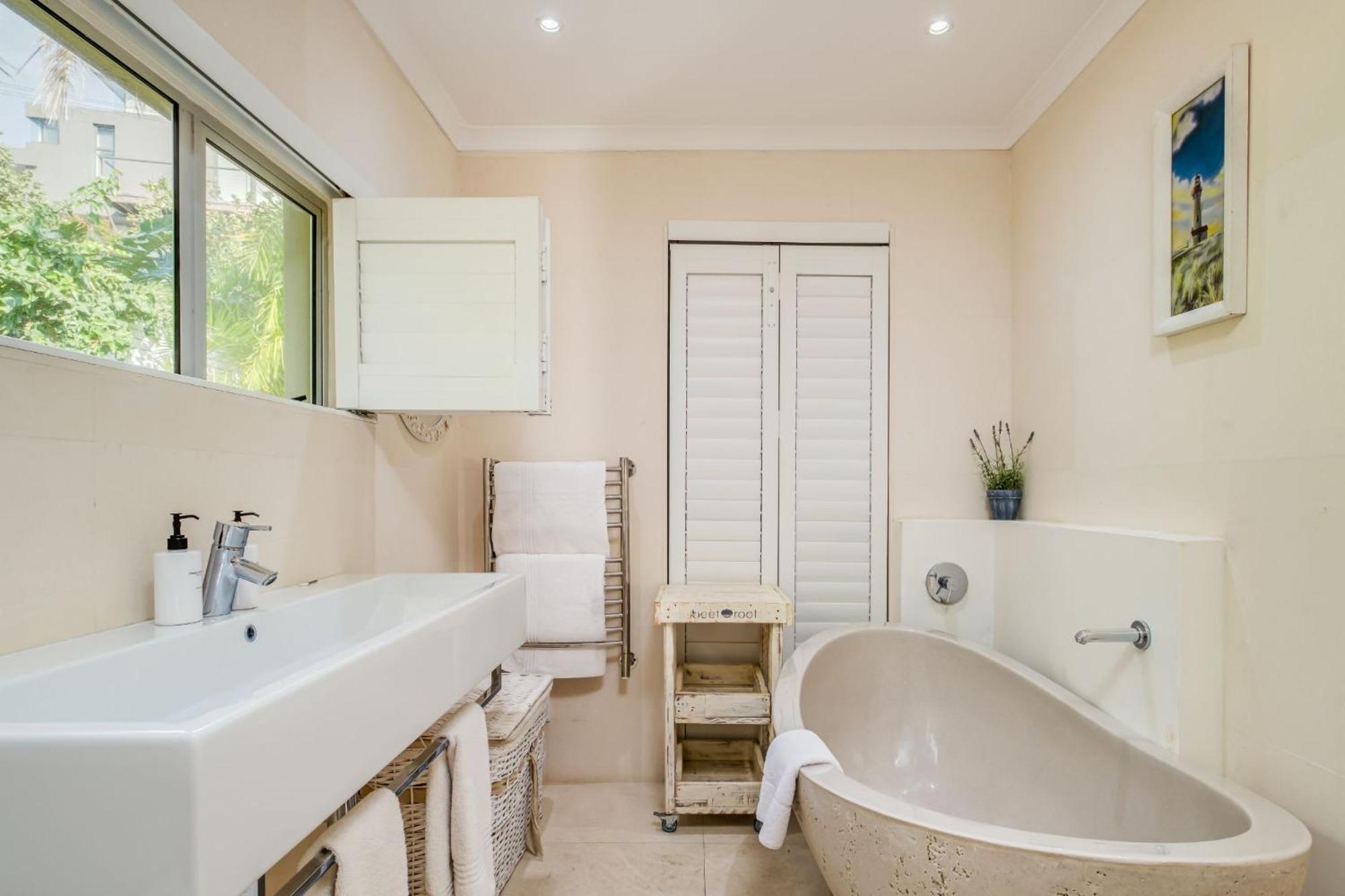 Nox Rentals - Barbados *